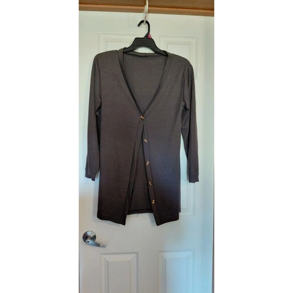 Vneck button Cardigan-M